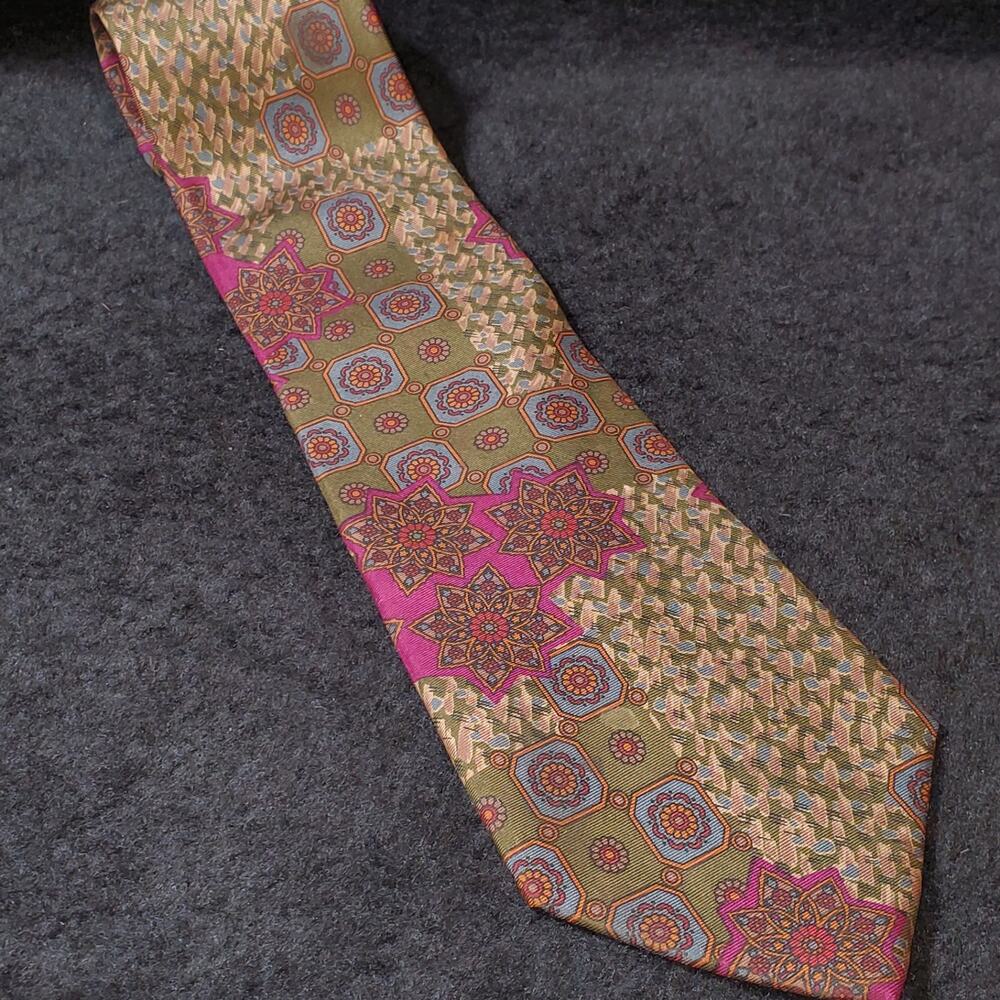 Zylos George Machado Creams / Brown / Burgundy 100% Italian Silk Men's Neck Tie